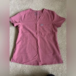 Mauve figs scrub top